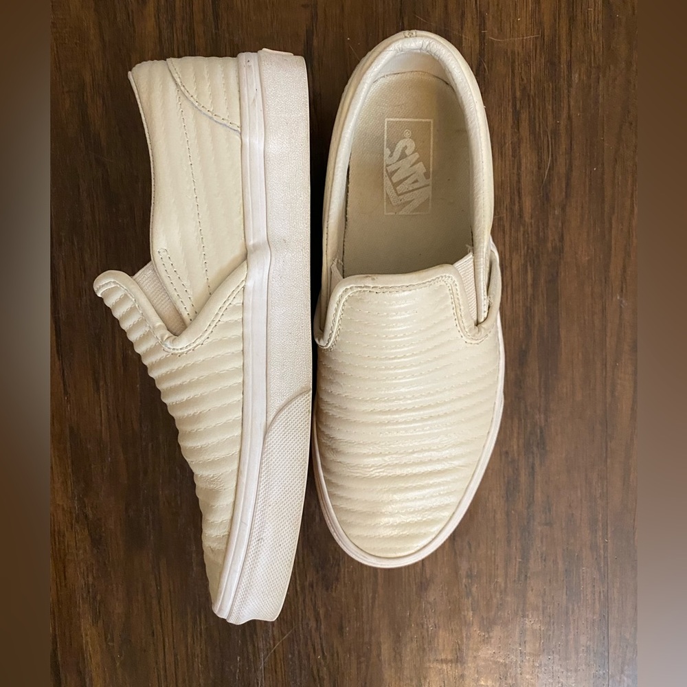 Women’s Tan Vans